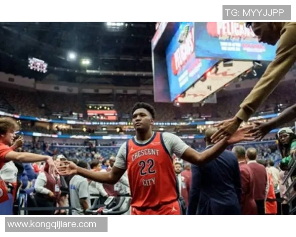 鹈鹕主帅透露13号秀奎因左腕舟月韧带撕裂恢复顺利预计即将重返对抗训练